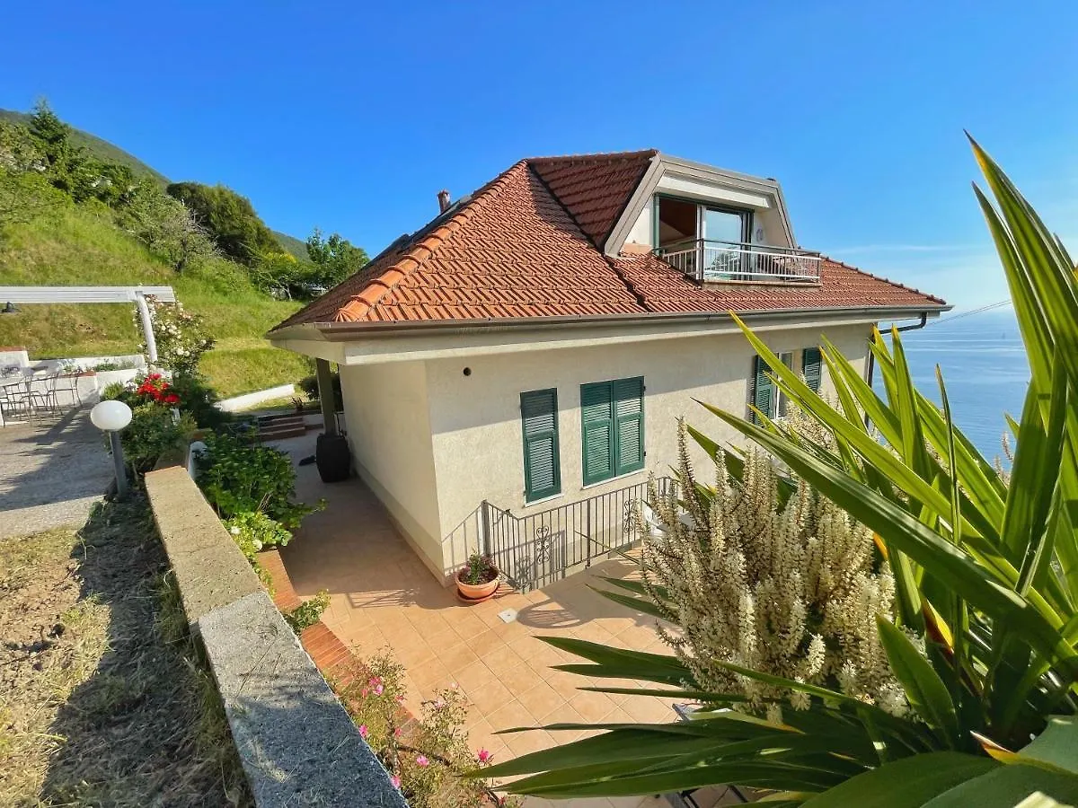 Appartamento Moneglia Villa